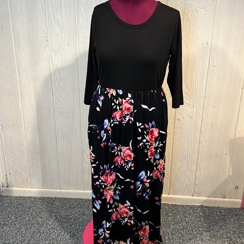 WNEEDU Floral Maxi Dress Elbow Sleeves Extra Large NWT